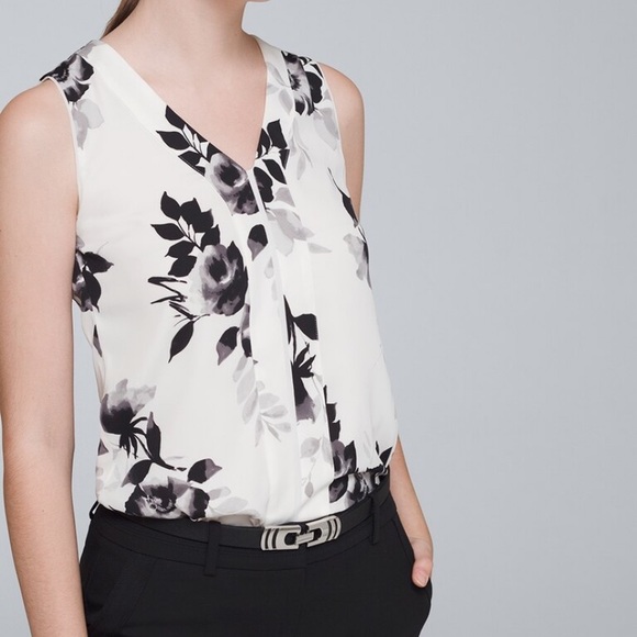 White House Black Market Tops - NWOT White House Black Market Pleat Front Shell Blouse Size 10
